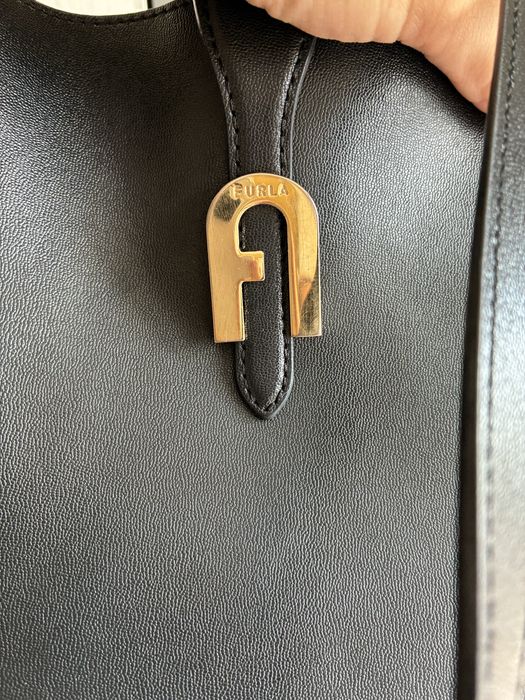 Чанта Furla Sofia Tote