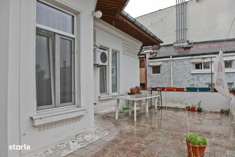 Cotroceni, apartament in vila!