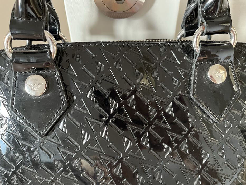 чанти естествена кожа Zara , Aneke,Armani Jeans