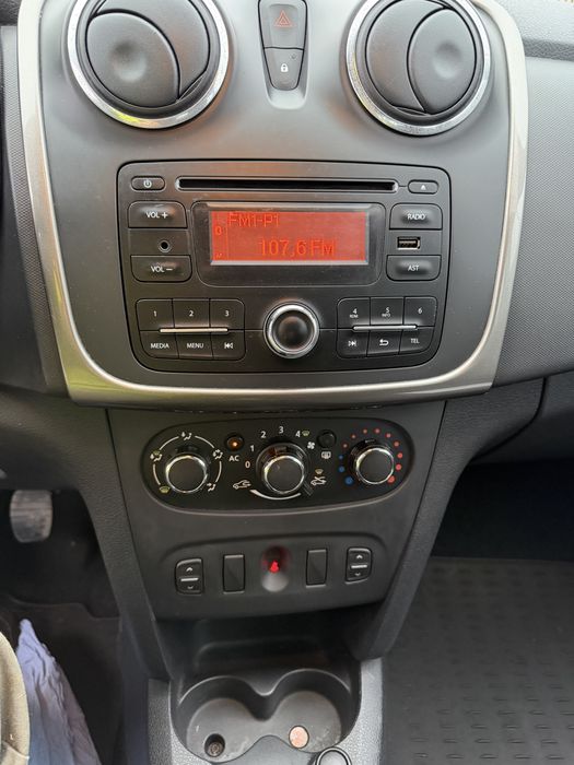 Vand Dacia Sandero