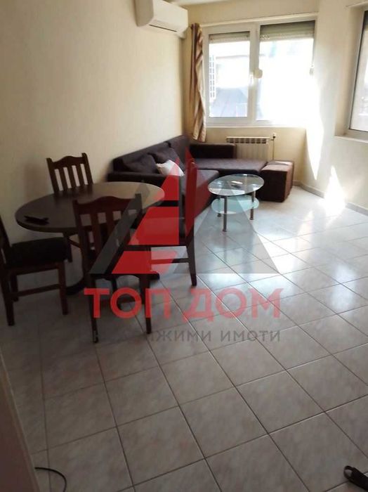 Дава се под наем Тристаен апартамент в Варна, Червен площад - 150 кв.м за 612 € - Снимка #1