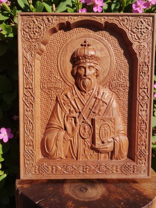 Икона на Исус Христос - авторска дърворезба