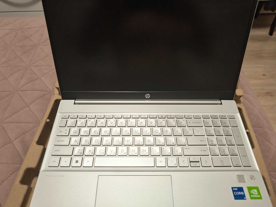 Лаптоп HP Pavilion 15-eg0005nu