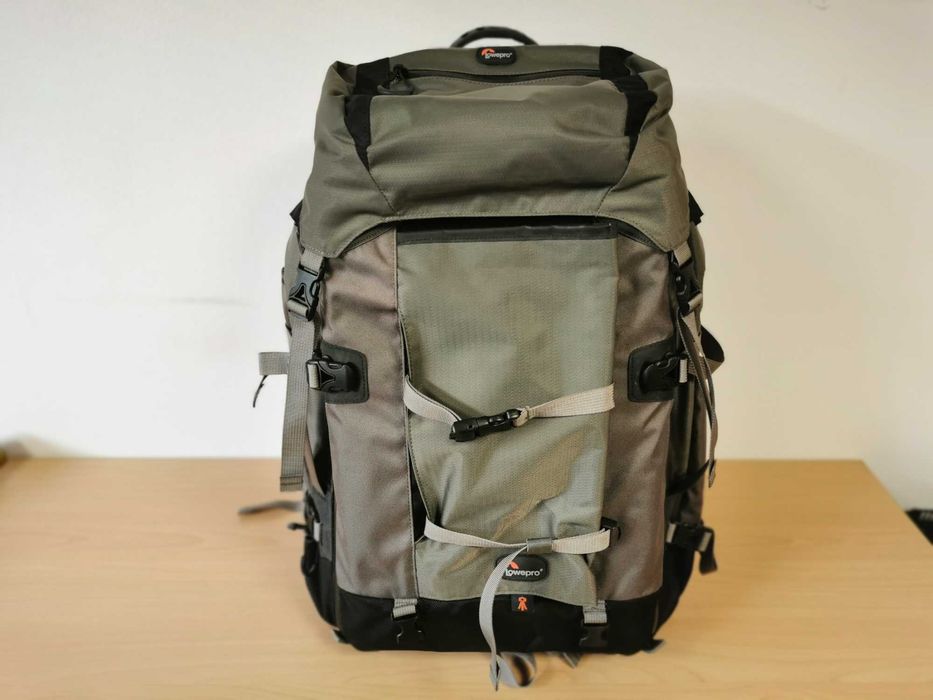 Lowepro Pro Trekker 400 AW фотографска раница за експедиции (трекинг)