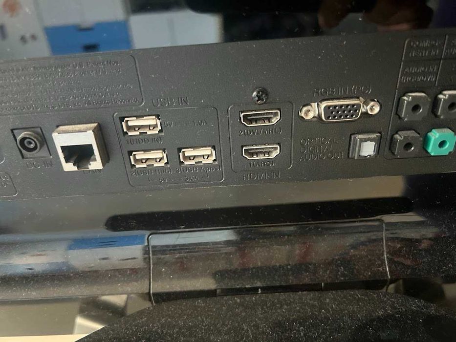 Монитор и телевизор с 3D LG TM2792S-SZ  27 инча