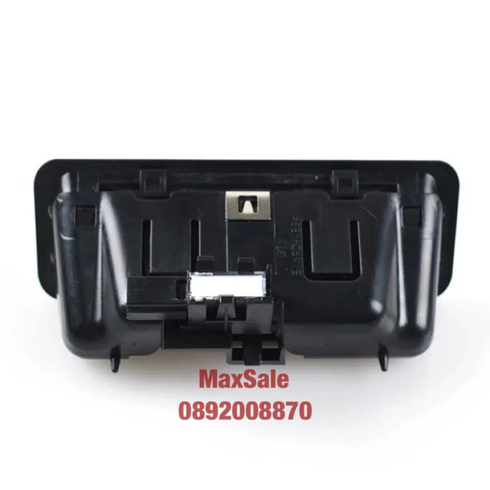 Дръжка за багажник Bmw E70 E71 E90 E91 E84 E60 бмв е60 е70 X5 бутон