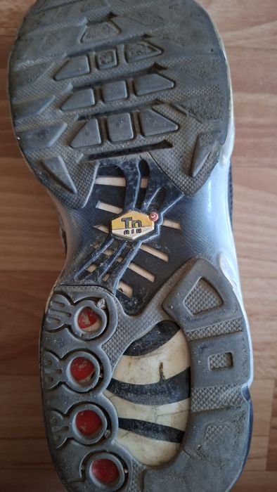 Кроссовки найк Tn