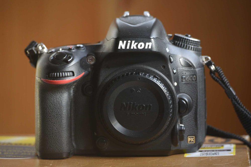 Фотоапарат Nikon D600