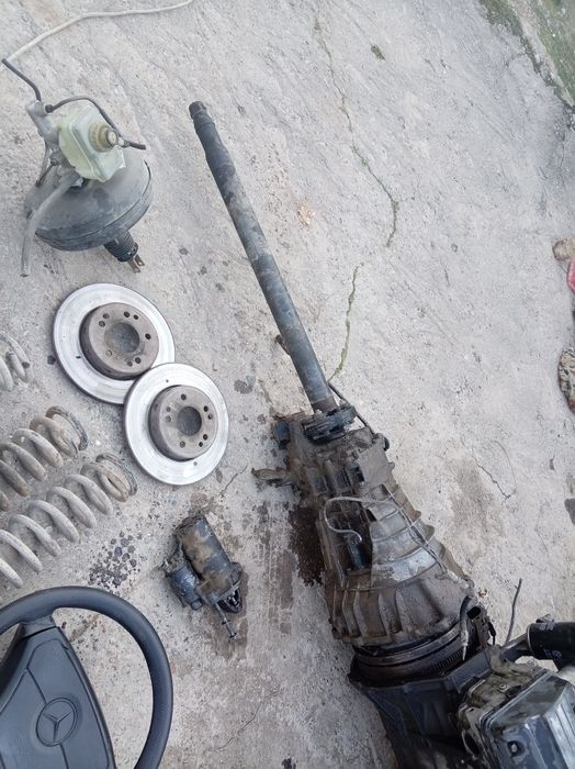 Запчасти на мерседес