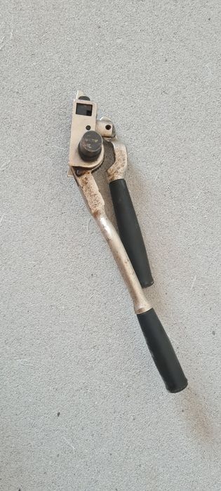 Diapozitiv de legat manual cu banda