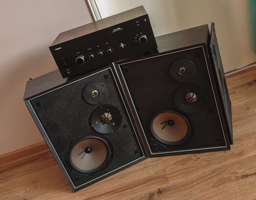 Усилвател Philips  22AH590 и тонколони Philips RH22456