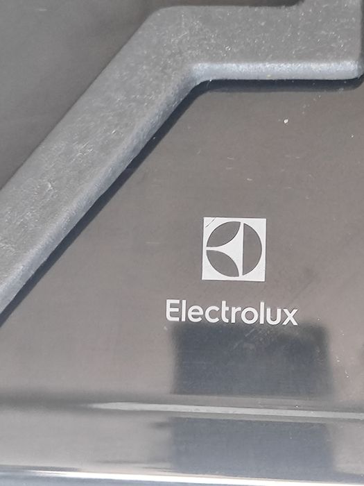 Продам варочную поверхность Electrolux