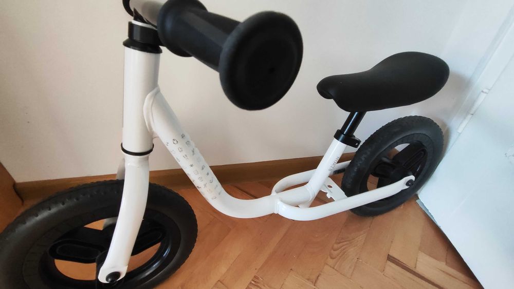 Детско баланс колело RUNRIDE 100, 10 инча бяло/черно