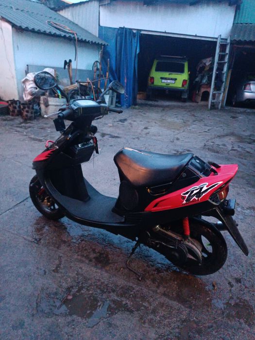 Продам SUZUKI sepia zz