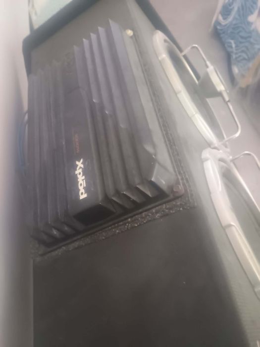 Vand tub de bass auto