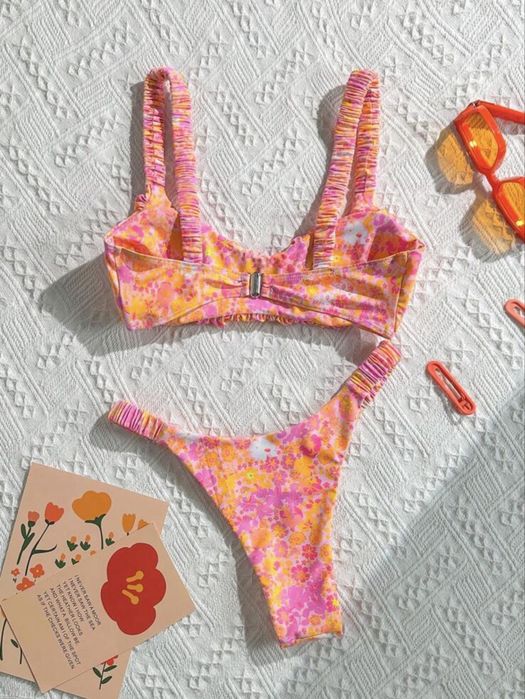 Costum de baie din 2 piese nou