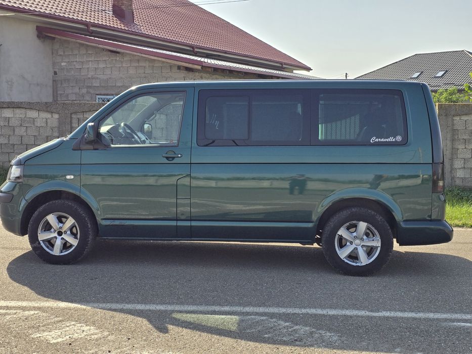 Vw t5 8 locuri caravelle