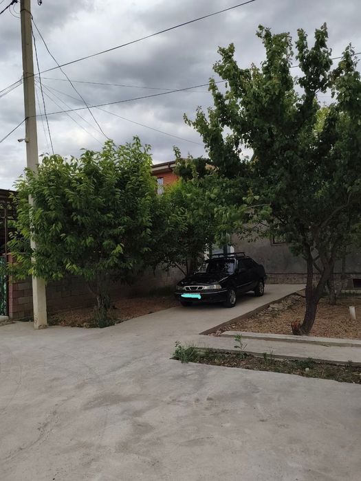 Ховли сотилади 1 сотих