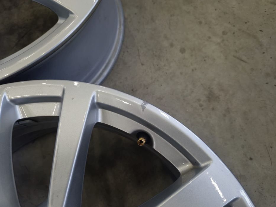 Jante Vw Golf 5 6 7 8 Touran Caddy R17 originale  // 5x112