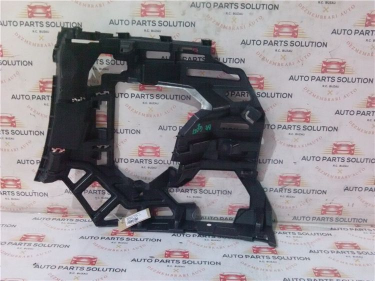 Suport proiector dreapta fata vw golf 7 gtd an fabr. 2019