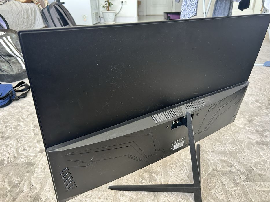 Монитор VEGA 165 герц