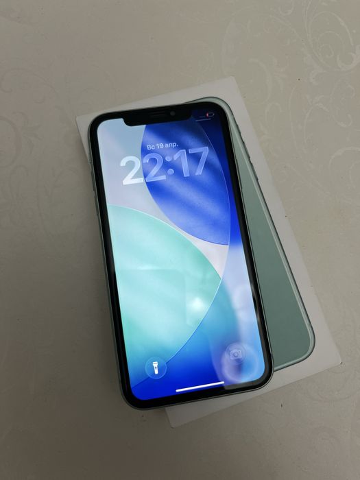 Iphone 11  (EAC)