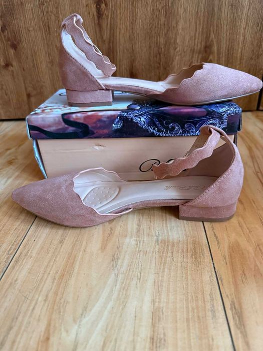 Сандали номер 37