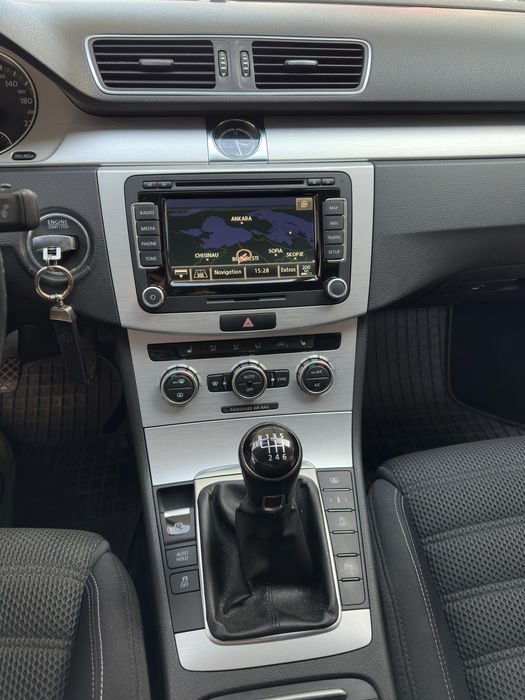 VOLKSWAGEN Passat CC 2013 — imagine 4