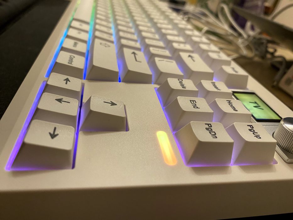 Tastatură mecanică GMK87 custom de la Zuoya (similara cu GMK67)