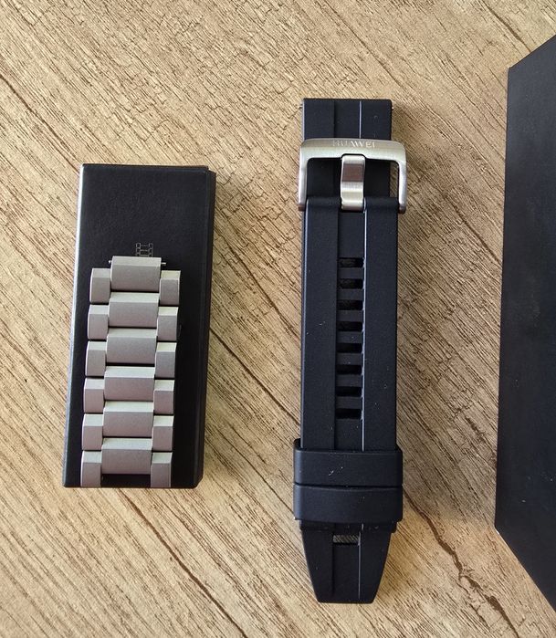 Титаниев часовник Huawei watch 3 pro LTE LTE