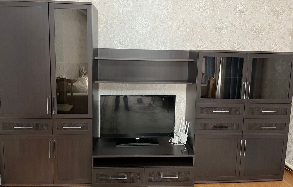 Продам стенку для гостиной