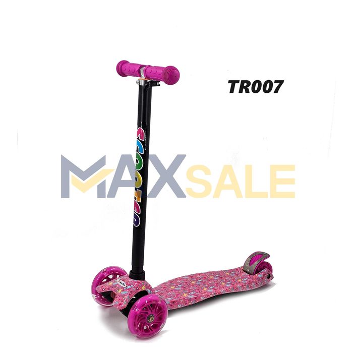 Tротинетка Триколка светещи колела различни цветове скутер колело нови