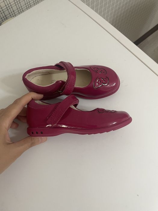 Clarks туфли лакированные