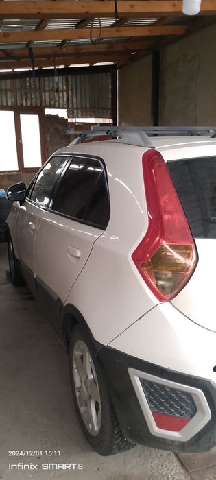 продам машину 2013г