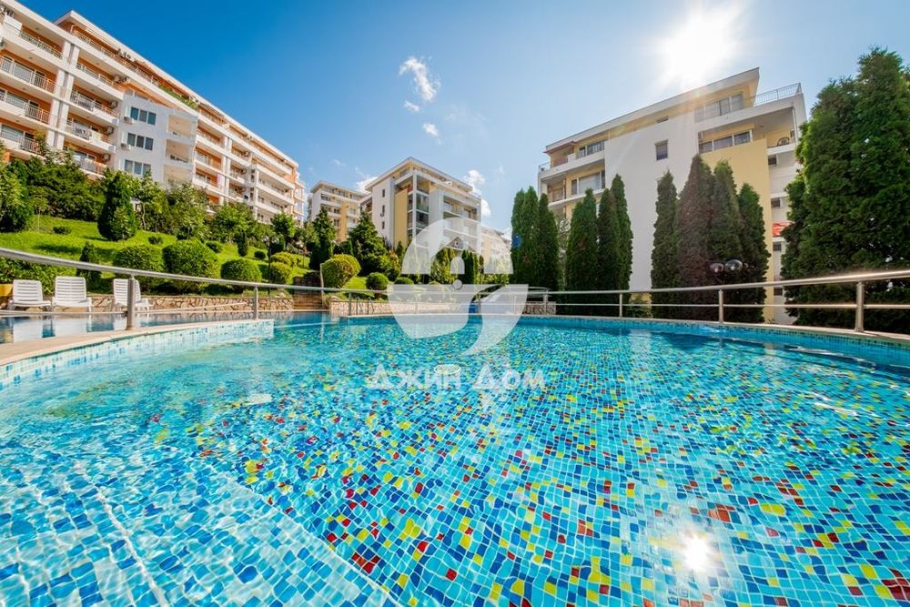 Продава се Двустаен апартамент в Свети Влас - 66 кв.м за 1357 €/кв.м - Снимка #9