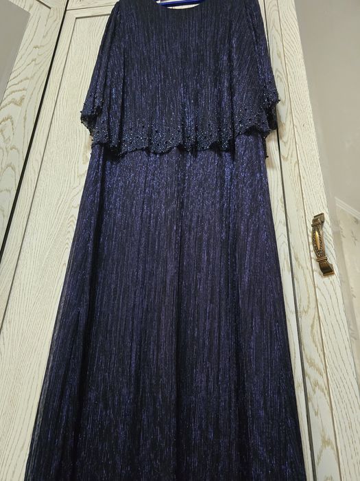 Продаётся платье