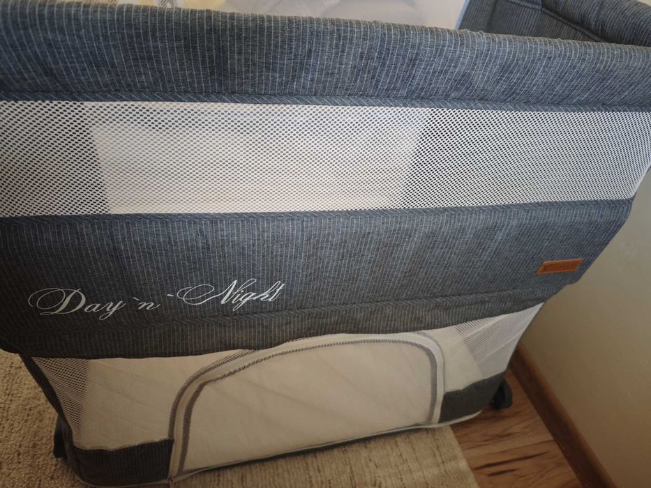 Трансформираща се бебешка кошара Cangaroo 2в1 Day`n`Night