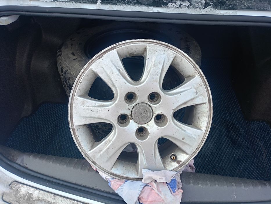 Продам диски с резиной