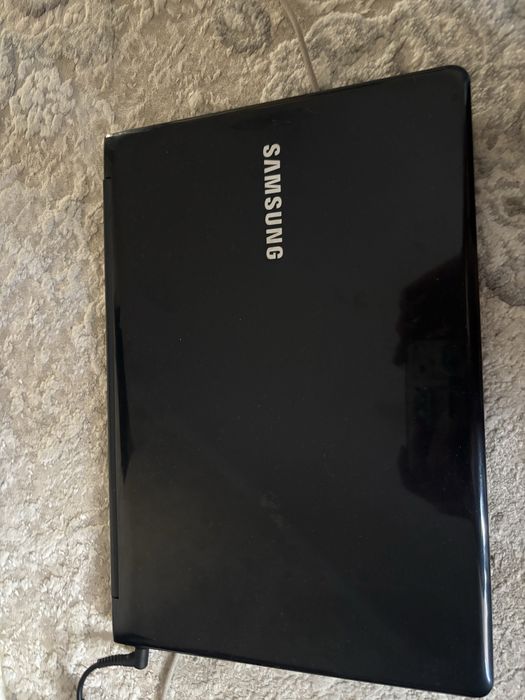 Ноутбук Samsung ATIV Book 9 Lite