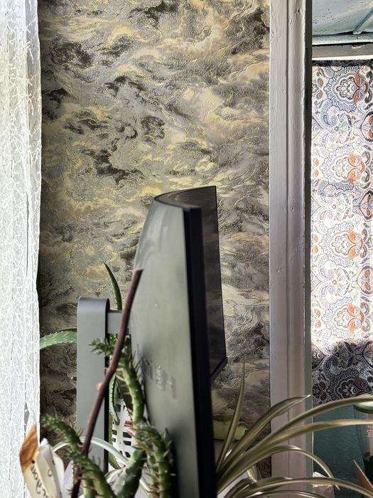 Монитор Redmi  180гц в хорошом состояни