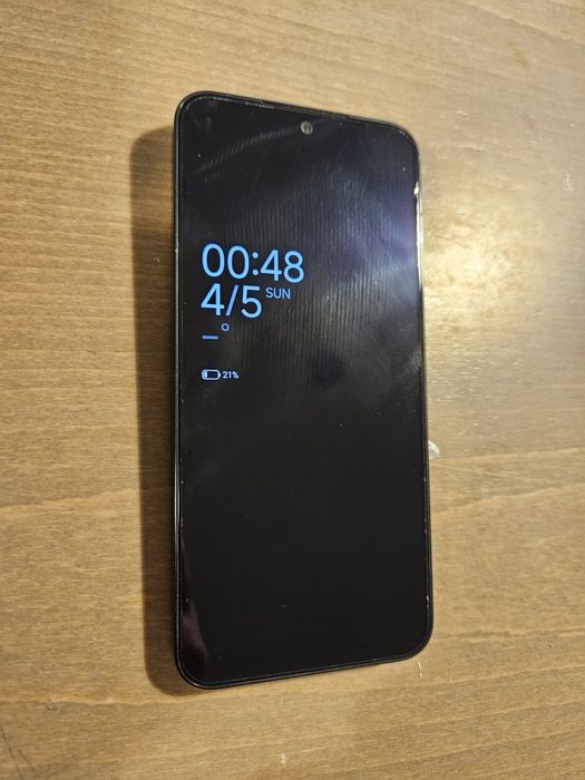 Продавам XIAOMI 14 256GB черен, като нов!