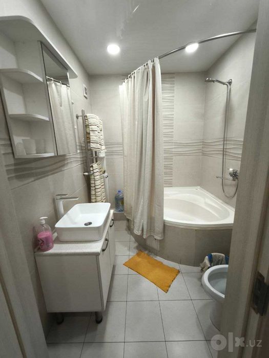 Продаётся 3-комнатная квартира, 100 м² - Фергана