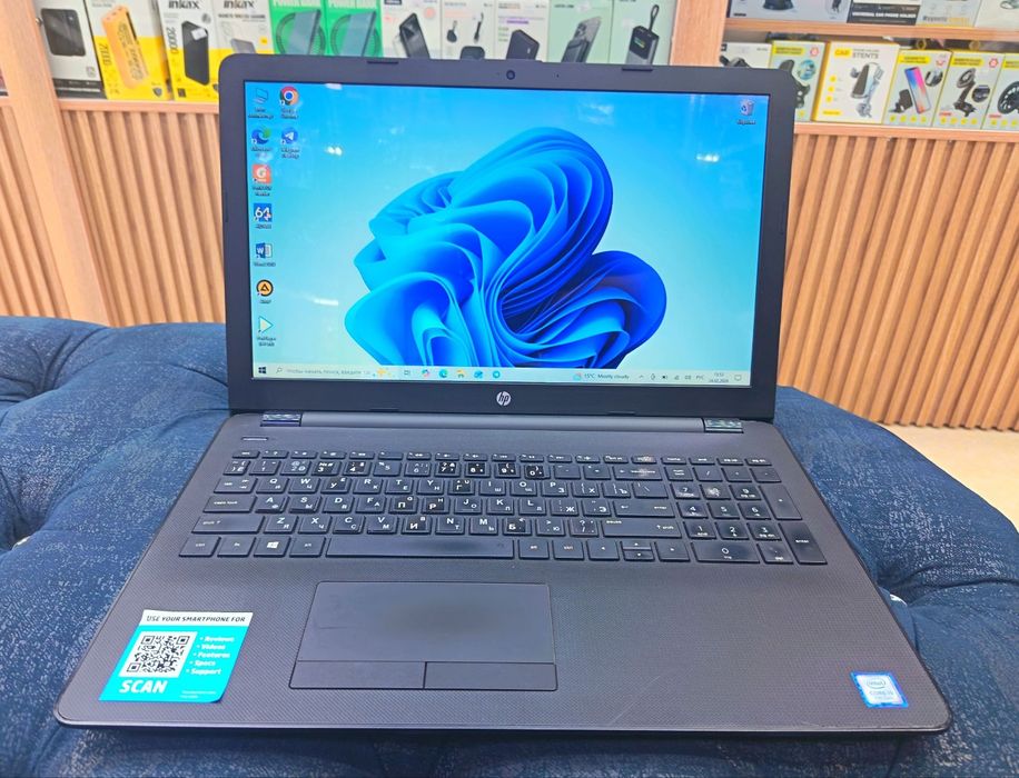 Noutbuk HP core i5 7-pokoleniya .