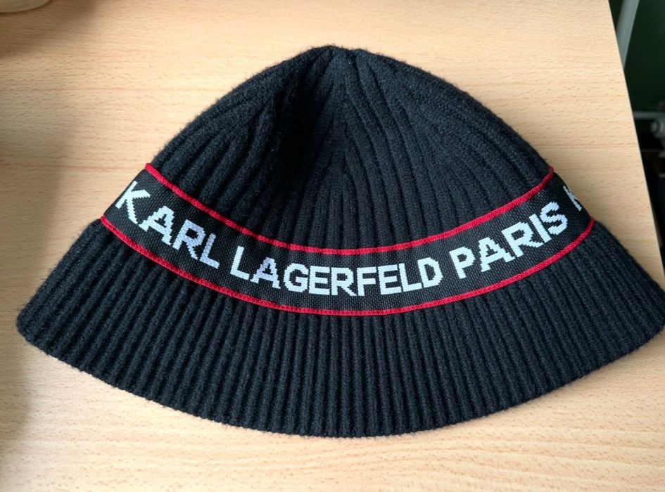 Шапка Karl Lagerfeld Paris
