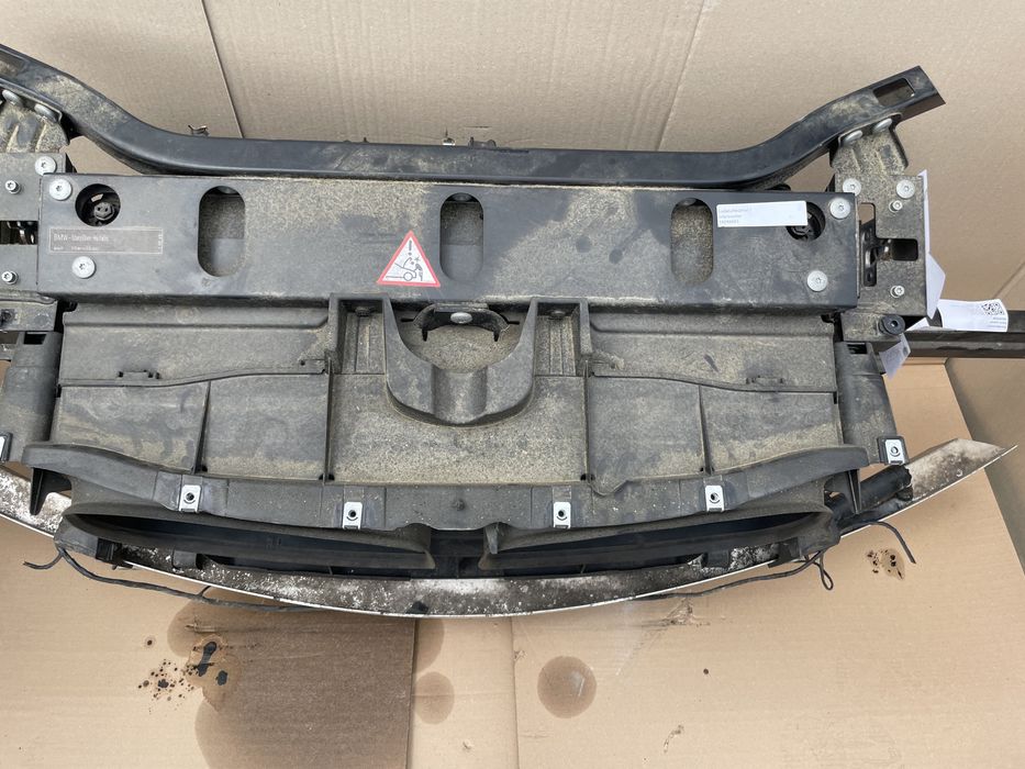 Tragar trager BMW X3 F25 X4 F26 radiatoare ventilator