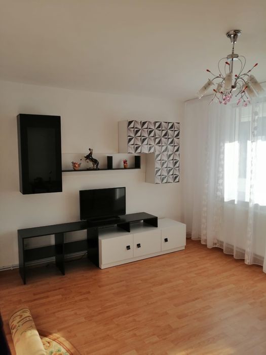 Apartament de inchiriat