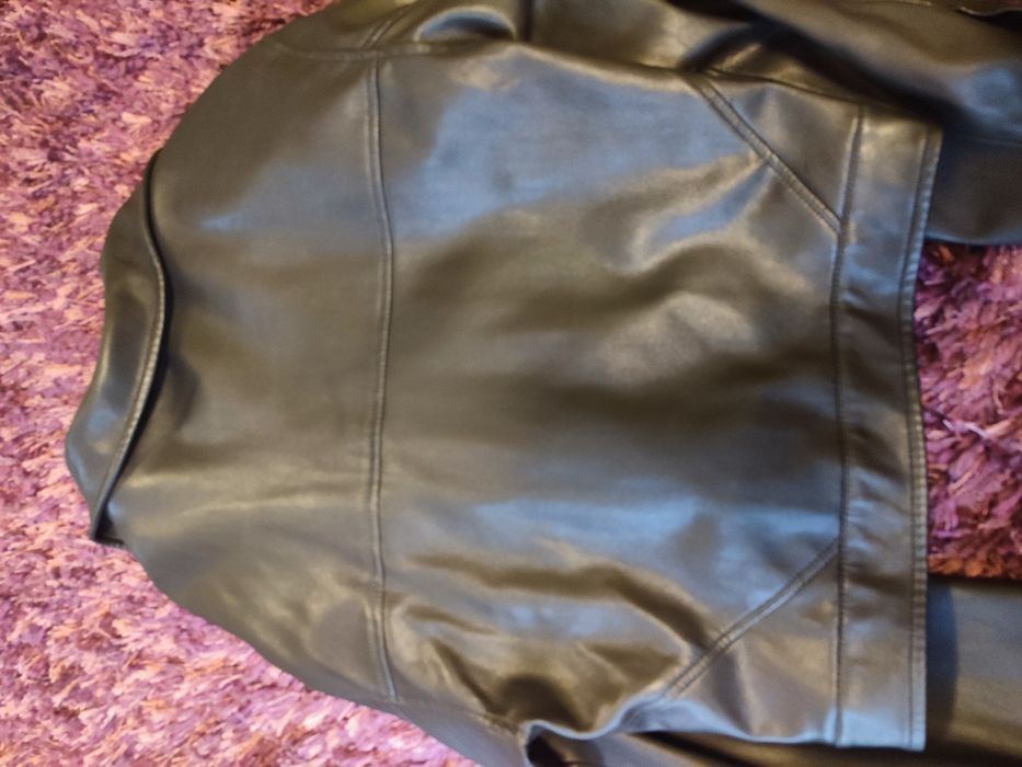 Кожено черно яке