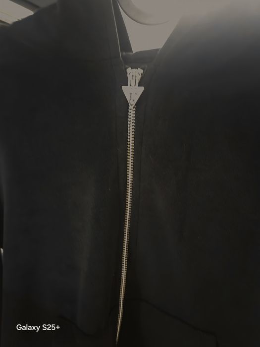 GUESS суитчър 10год.