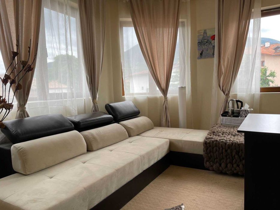 Продава се Хотел в Банско - 1300 кв.м за 1154 €/кв.м - Снимка #17