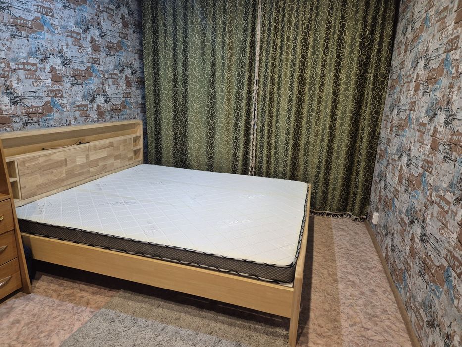 Кровать двухспальная
